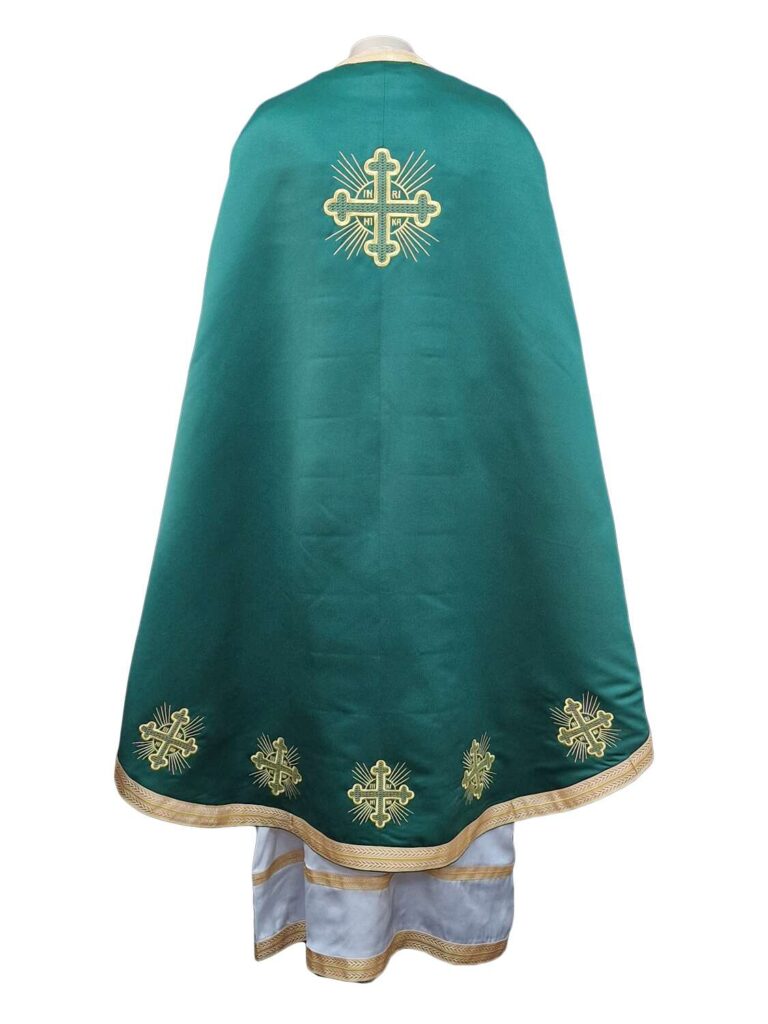 Vesmant preotesc verde